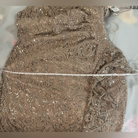 Alex Evenings Womens Long Sleeveless Cascade Ruffle Dress & Front Slit sz 12P - Picture 13 of 15